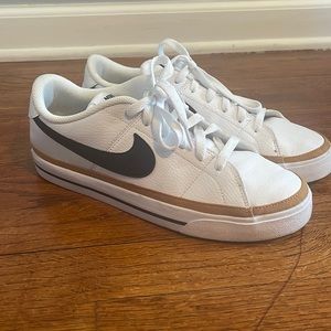 Nike court legacy sneaker